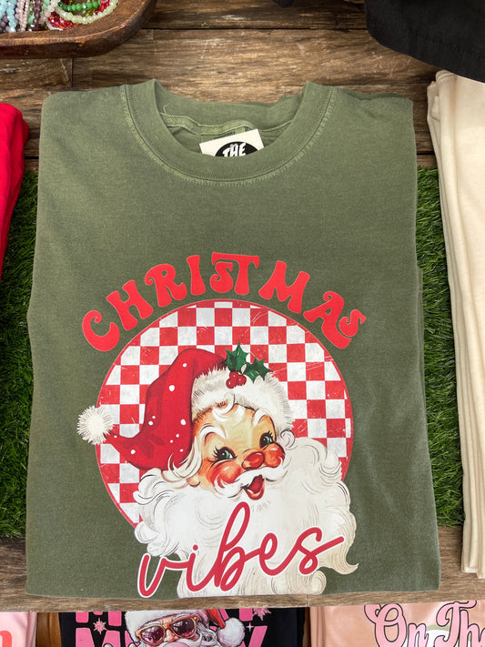 Christmas Vibes Tee