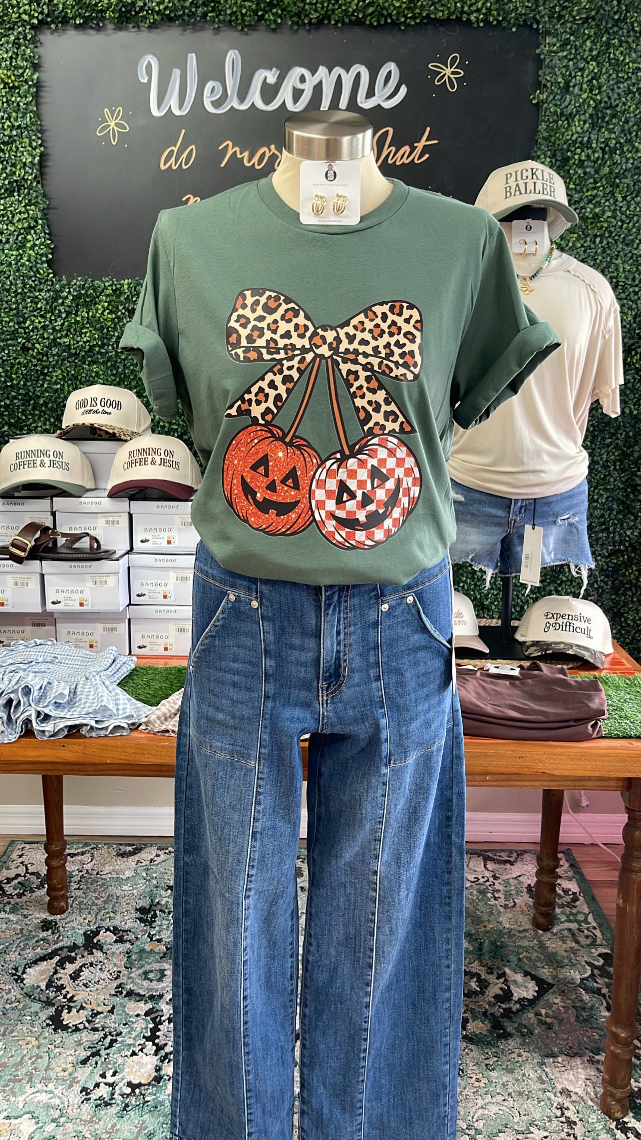 CHERRY PUMPKINS TEE