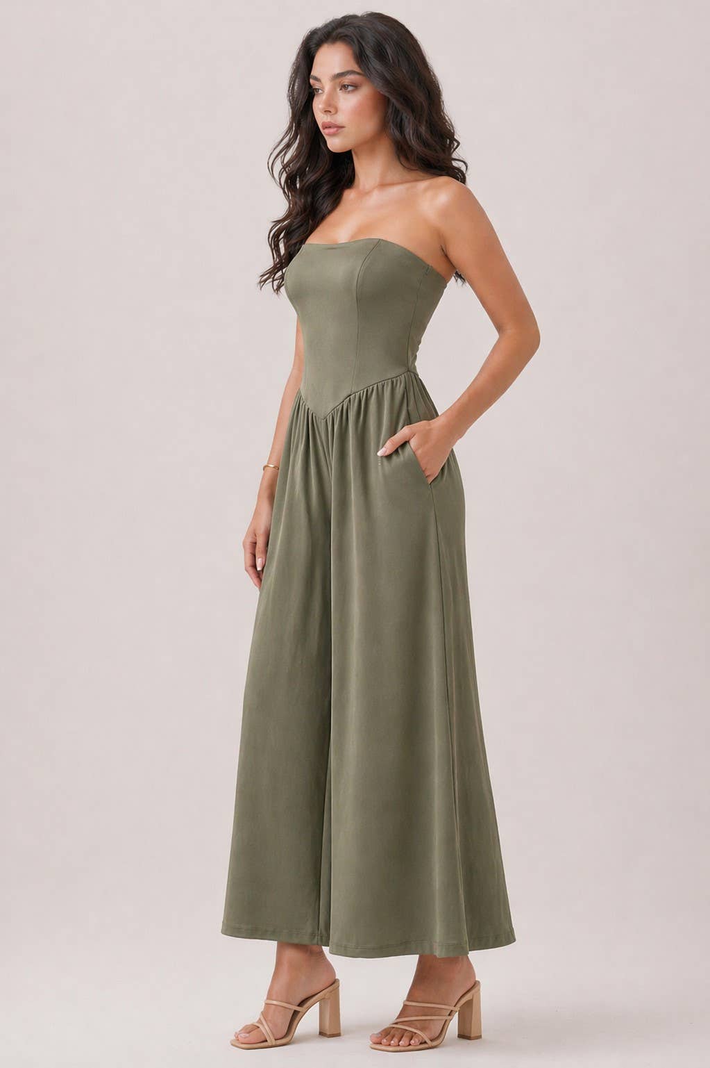 LUCY V-WAIST JUMPSUIT